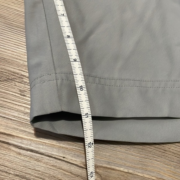 Callaway Big & Tall Golf Shorts Mens 44B Gray Perforamance Zip Cargo Pockets - Picture 8 of 11